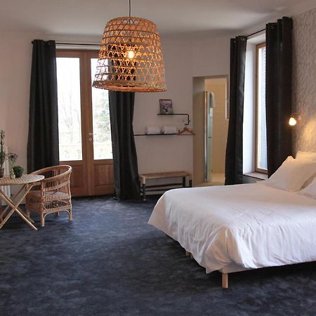 Eclosion Chateau Hotel & Restaurant Saint-Paul-en-Jarez ภายนอก รูปภาพ